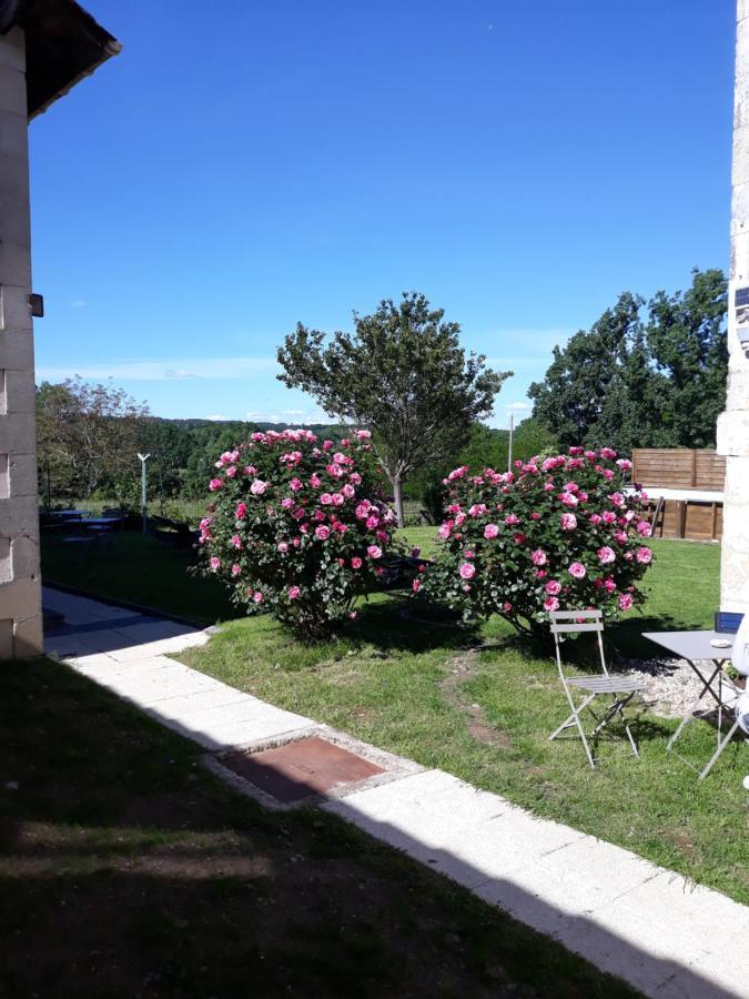 Hotes De L'Isle Saint-Medard-de-Mussidan Exterior foto